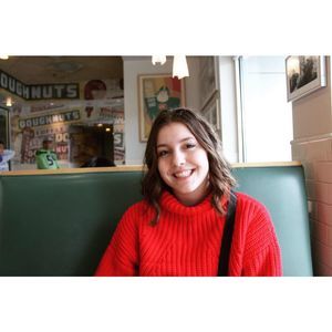 Meet your Posher, Lauren